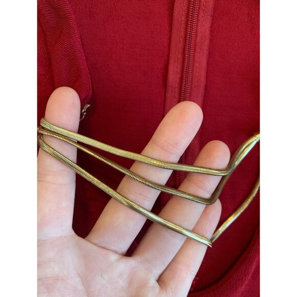 Chicos Travelers Top XL Slinky Stretch Long Sleeve V-Neck Career Gold Chain Red - Picture 3 of 15